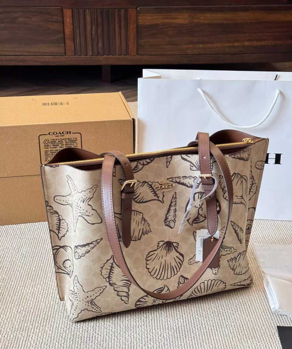 Coach Mollie Tote Bag In Signature Canvas With Seashell Print - Coastal Beach Women's Handbag - Image 3