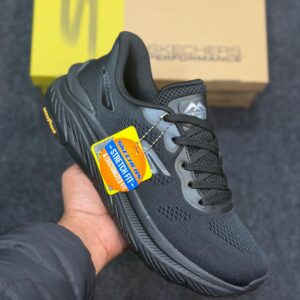 Skechers Max Cushioning Elite Performance Running Shoes For Men