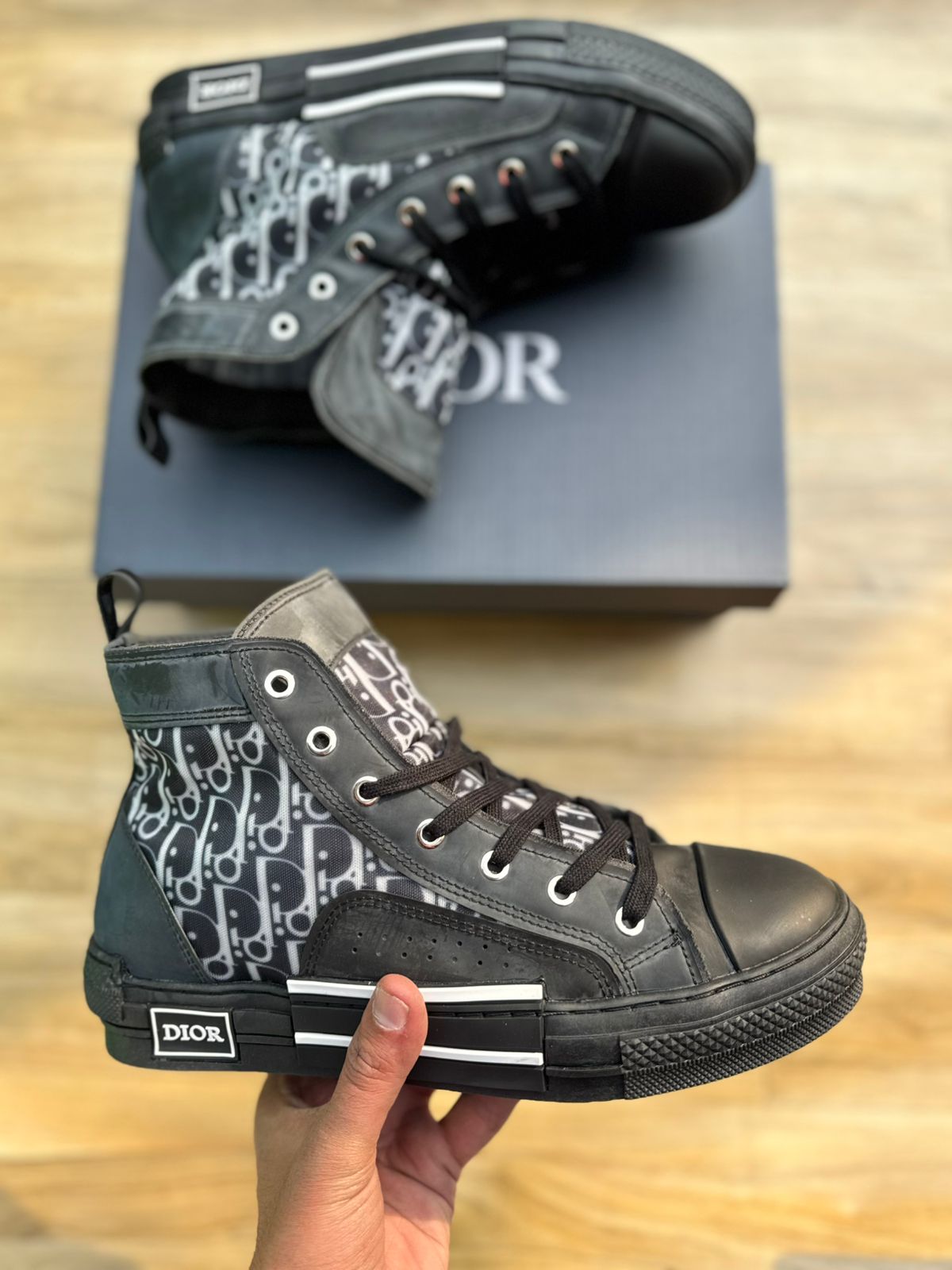 Dior B23 High-Top Black and White Oblique Canvas Men's Sneakers