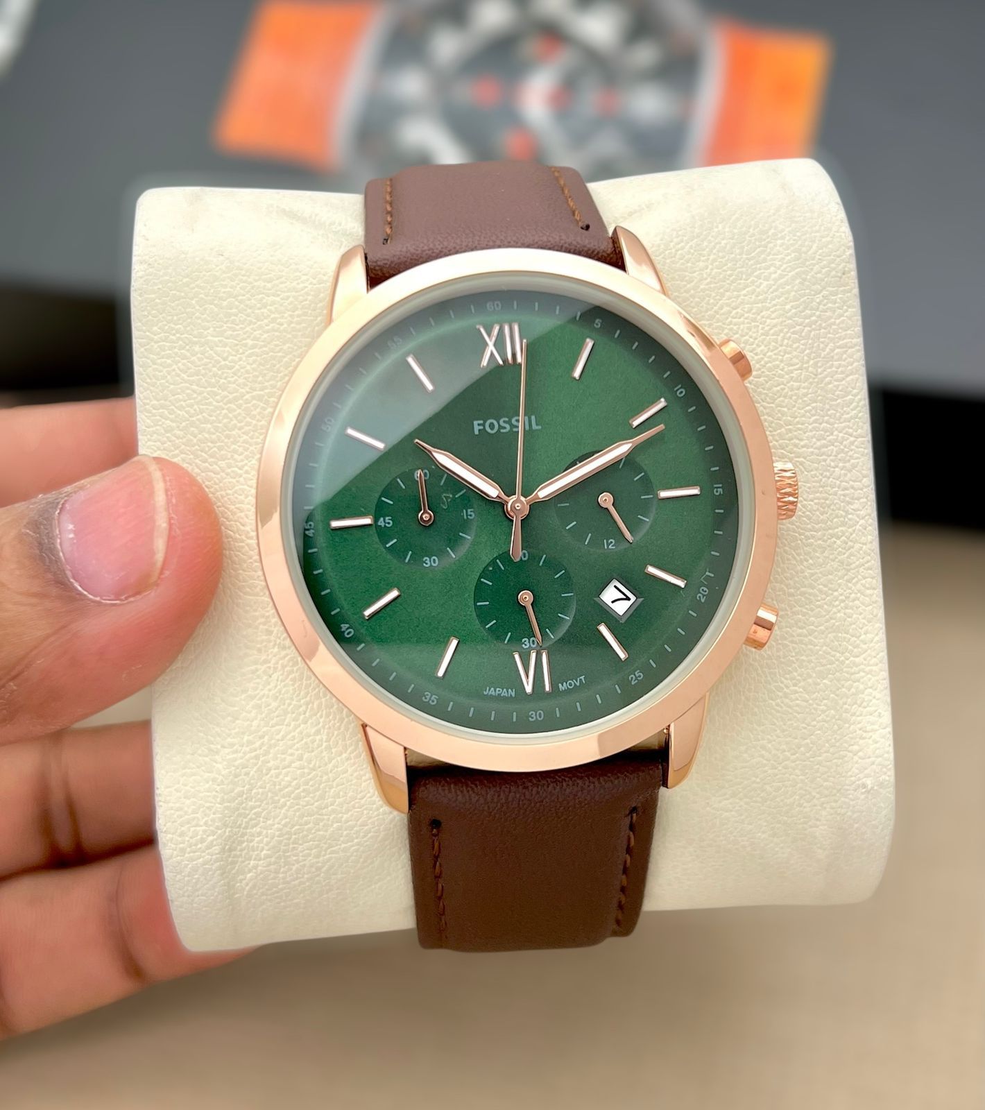 Fossil Neutra Chronograph 43mm Water Resistance Quartz Movement Men's Watch - Image 4