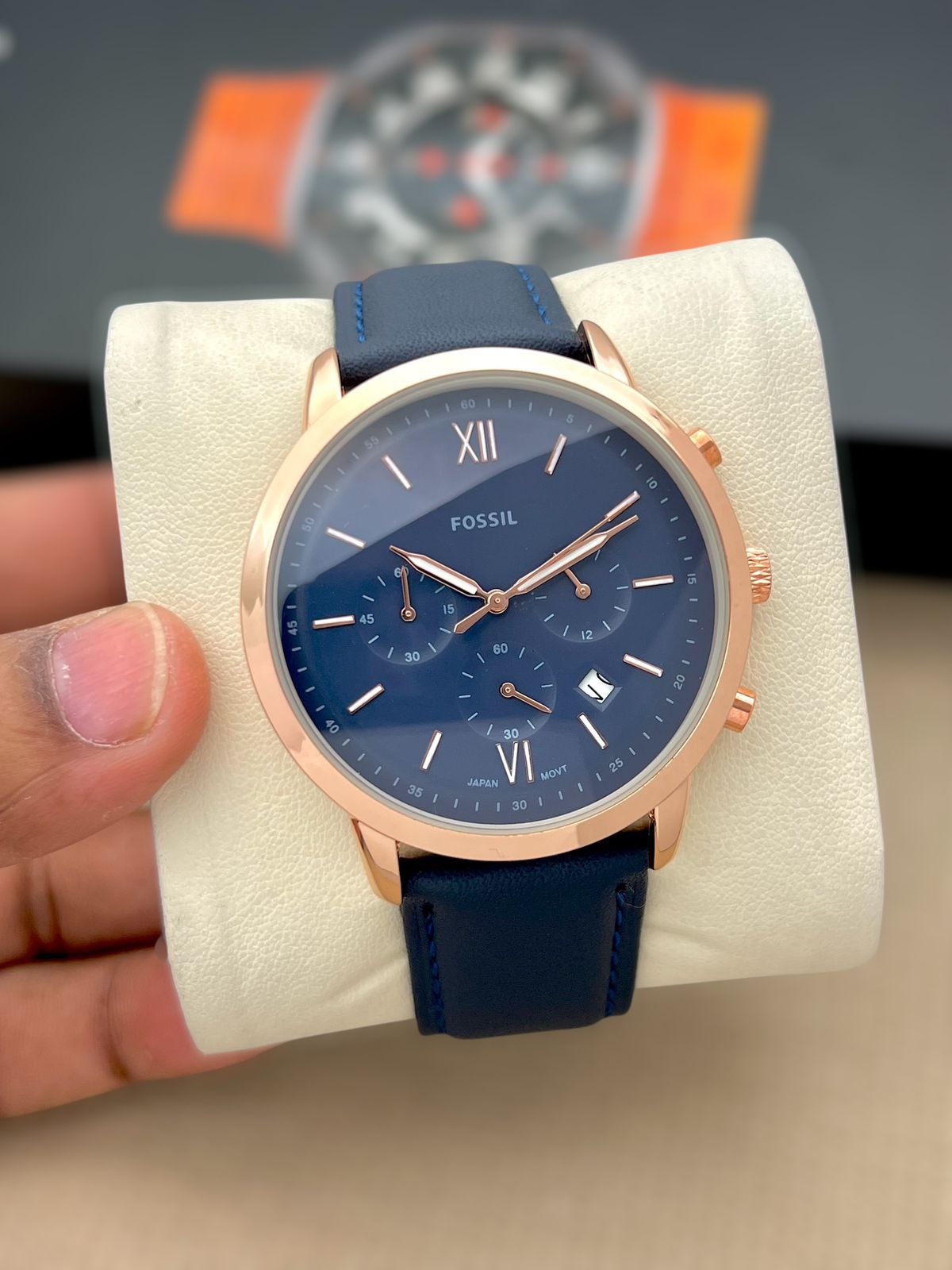 Fossil Neutra Chronograph 43mm Water Resistance Quartz Movement Men's Watch - Image 2