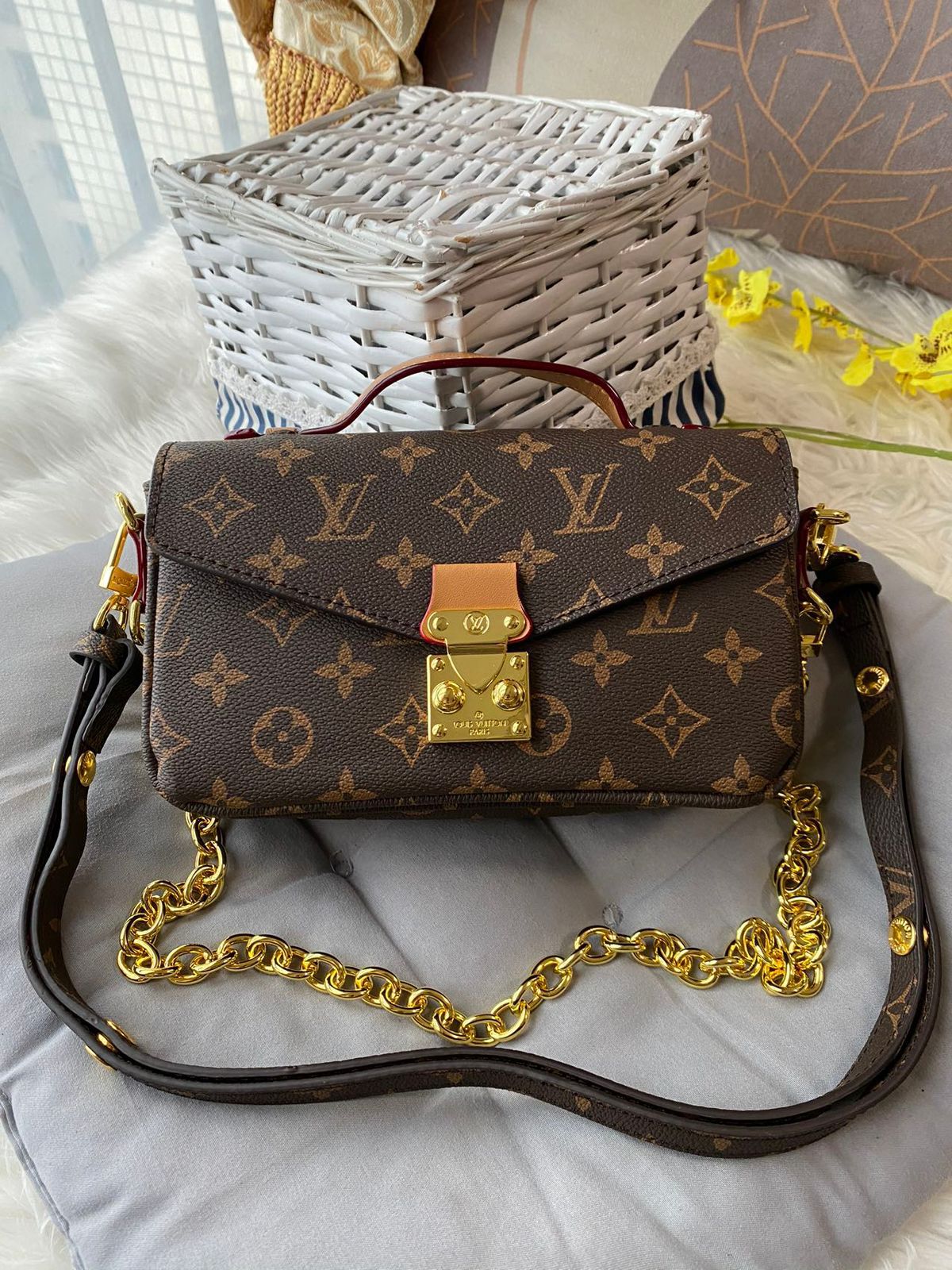 Louis Vuitton Pochette Métis East West Women's Handbag - Image 3