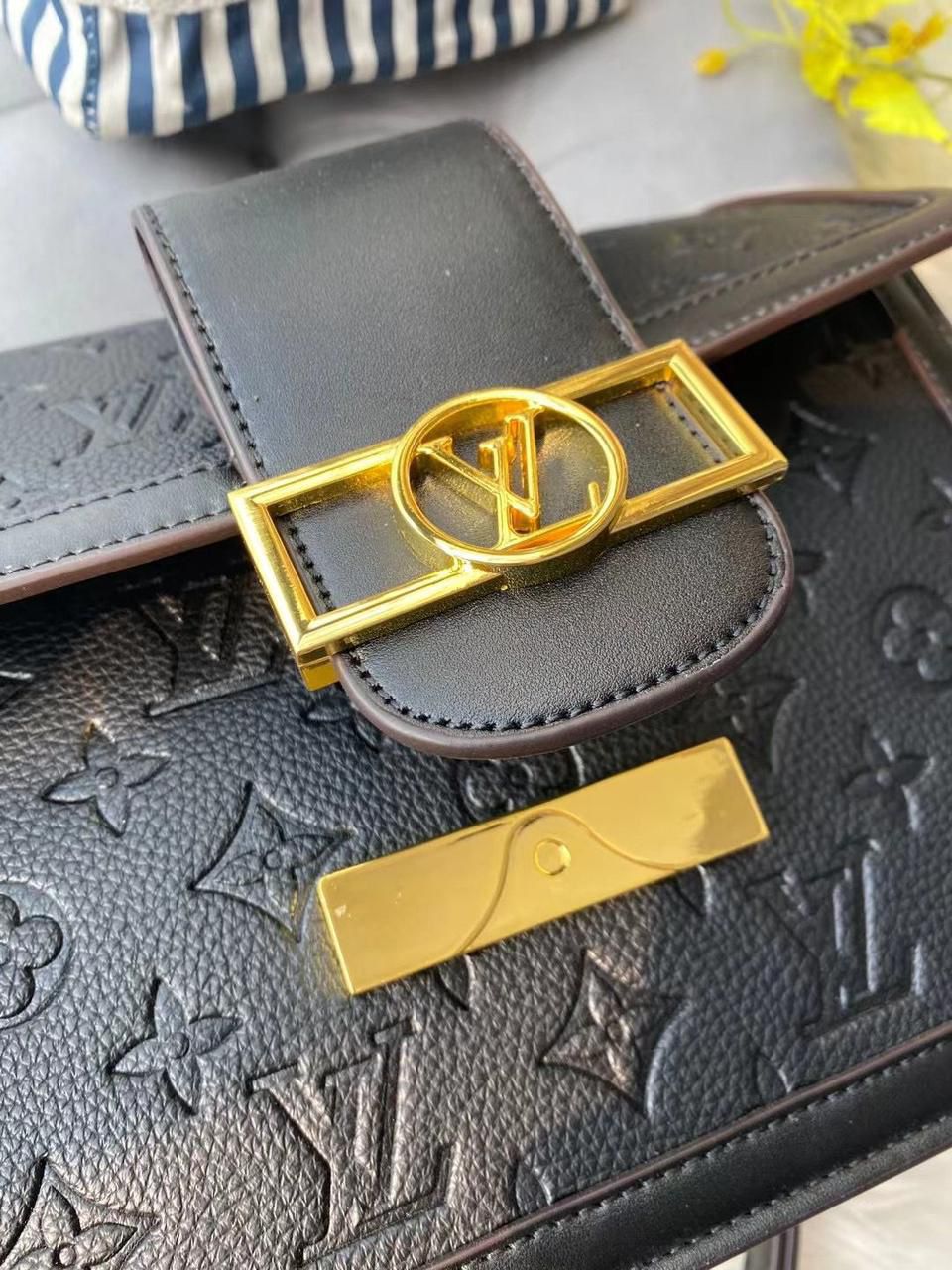 Louis Vuitton Dauphine East West Women's Bag - Image 3