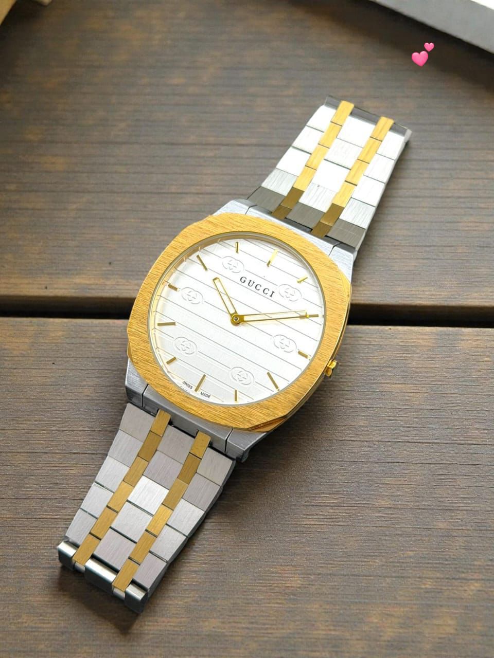 Gucci 25H Two-Tone Swiss Made Stainless Steel Quartz Movement Men's Watch - Image 4