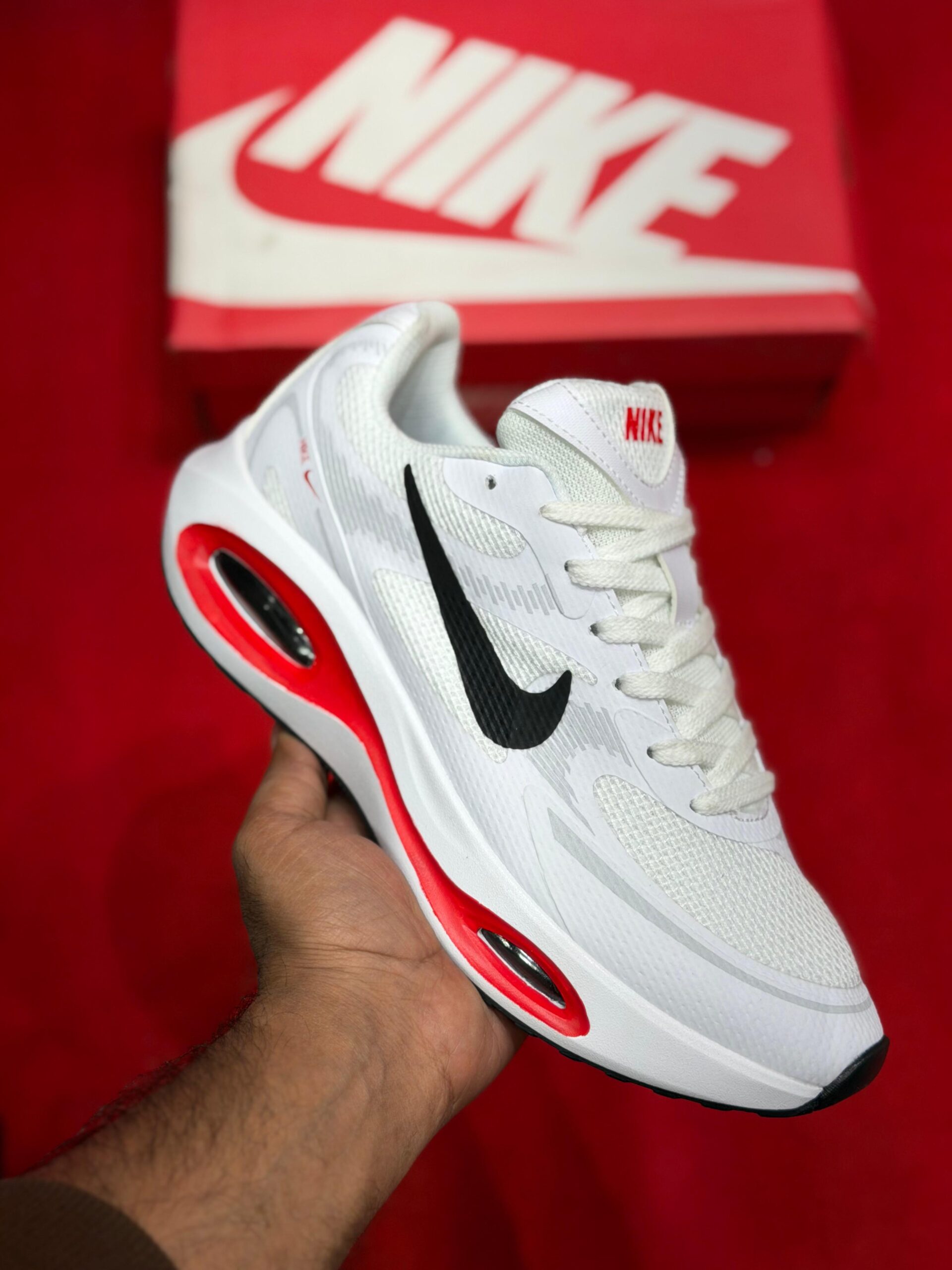 Nike runner tube. 26 Men's Shoes - Image 2