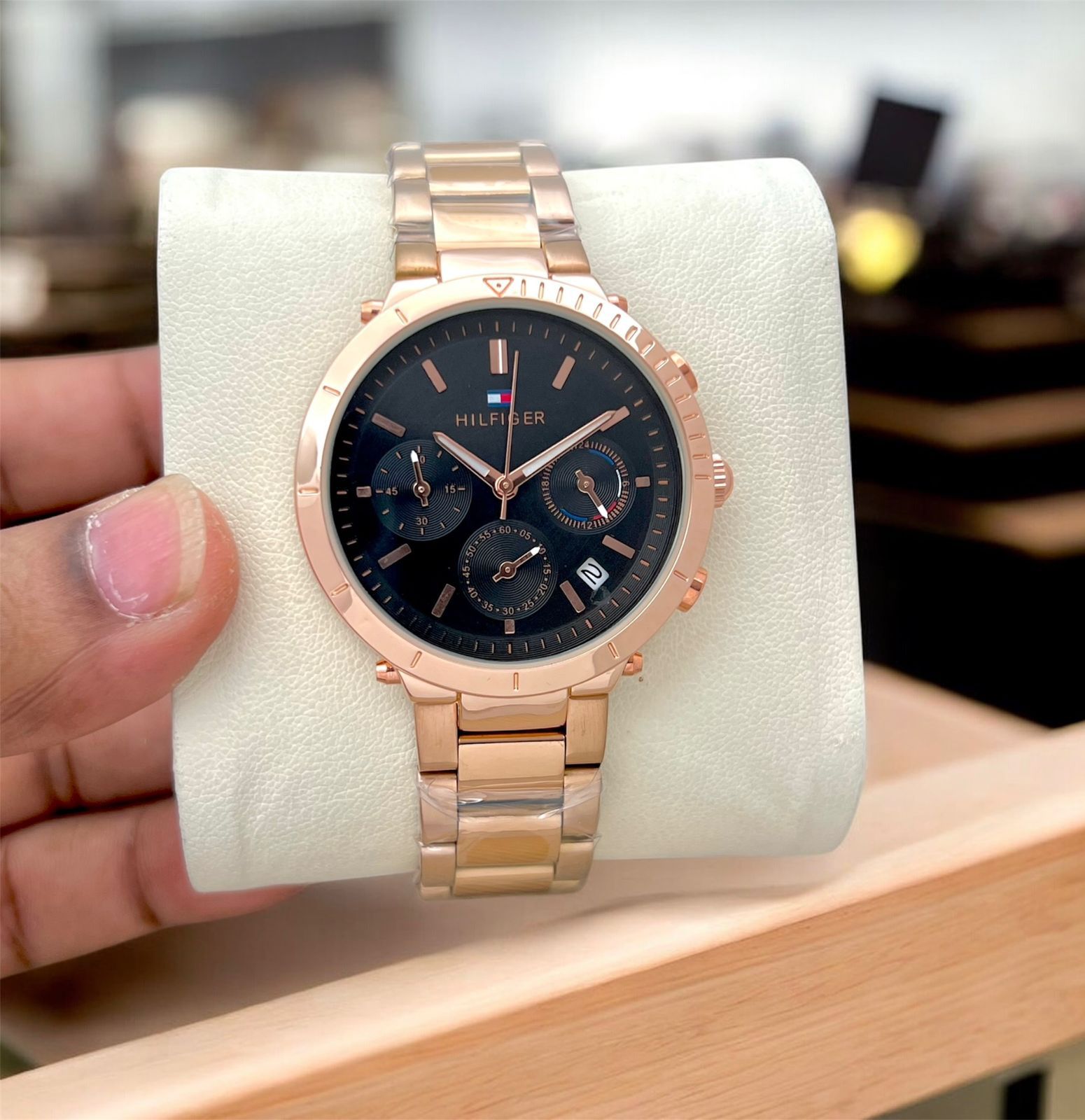 Tommy Hilfiger Emery Multifunction Quartz Movement Women's Watch - Image 6