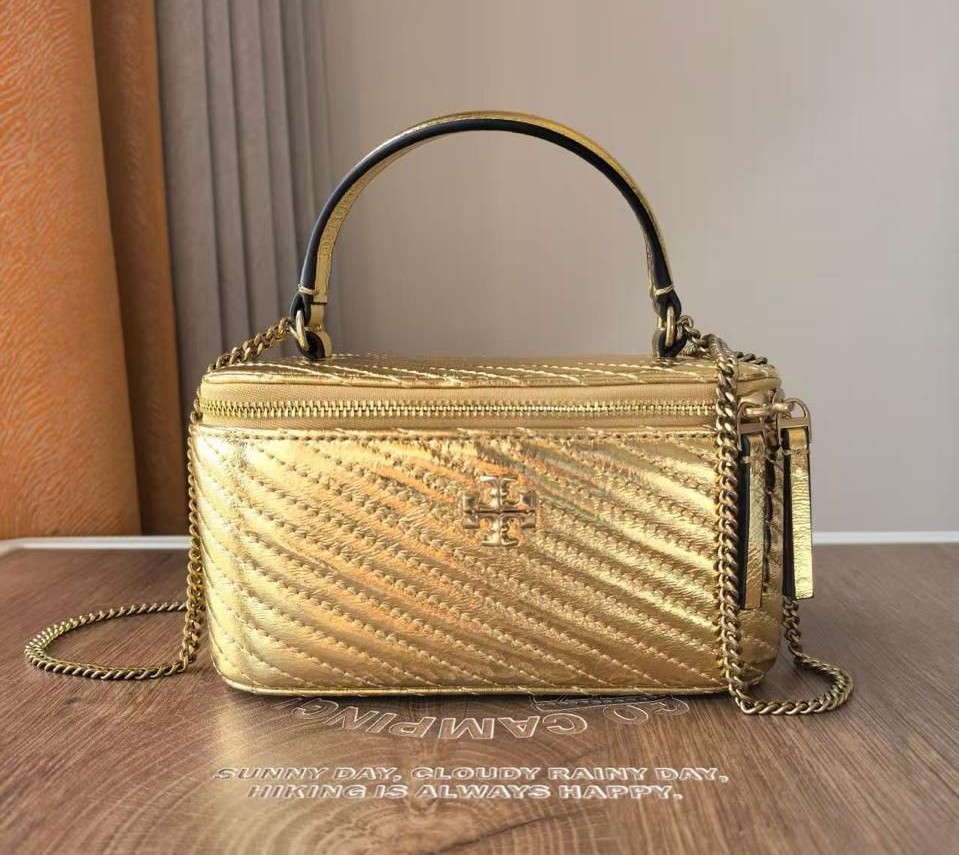 Tory Burch Kira Metallic Moto Quilt Gold Vanity Bag For Women - Image 2