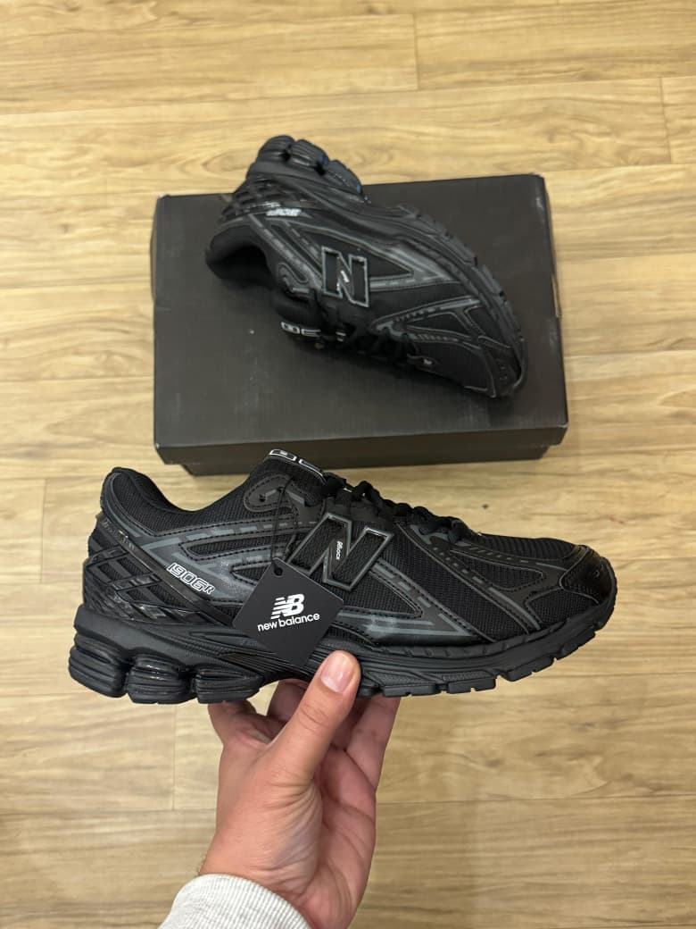 New Balance 1906 R