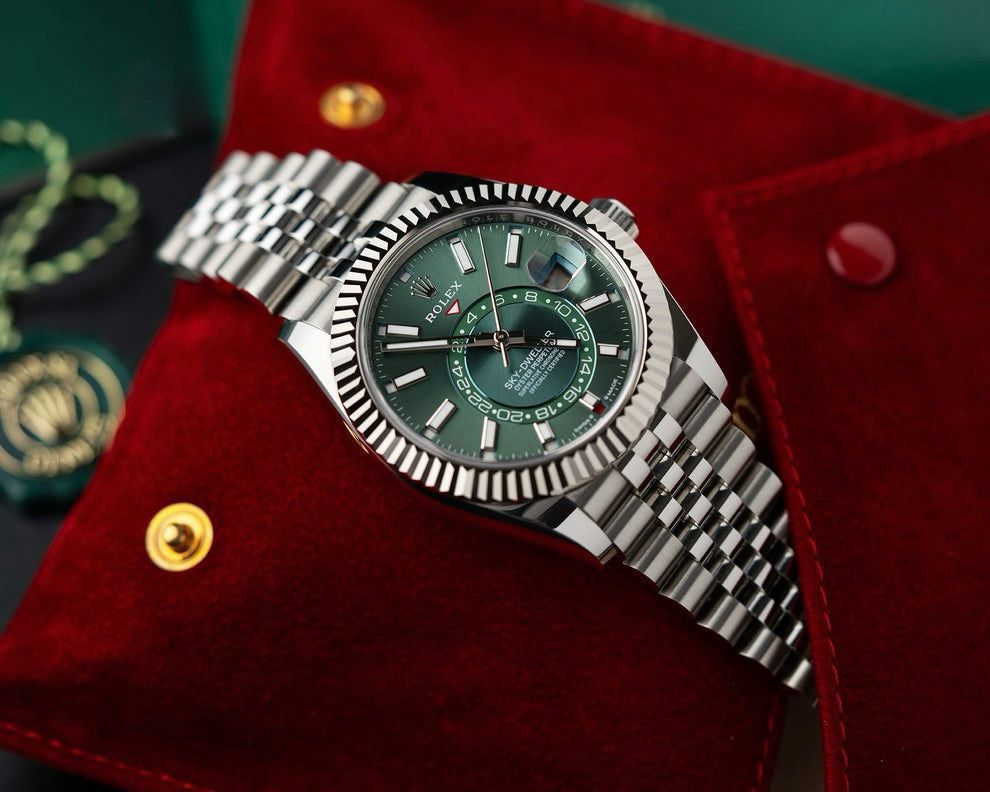 Rolex Sky-Dweller 42mm Automatic Men's Watch - Image 3