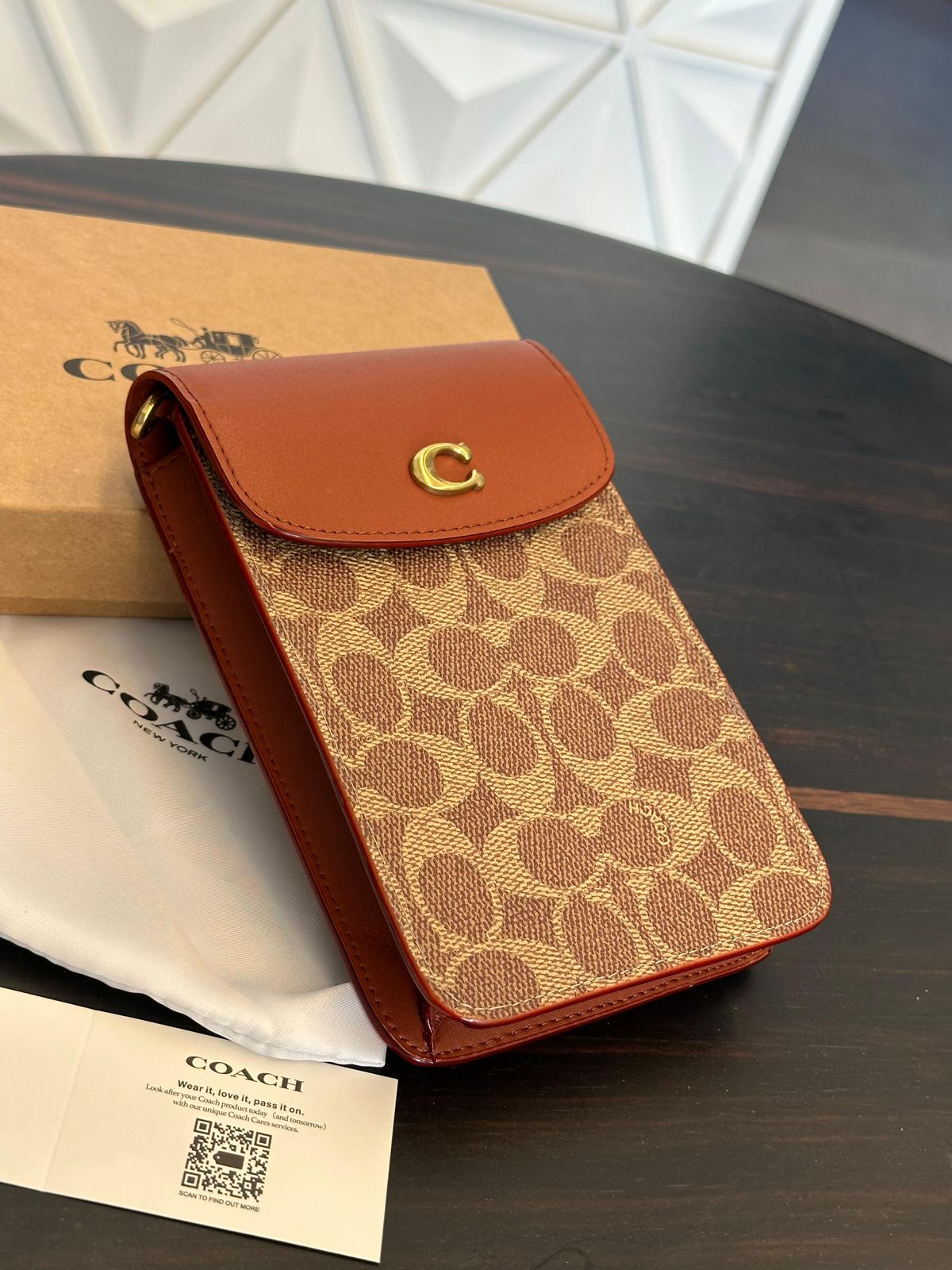 Coach Pebble sling Bag