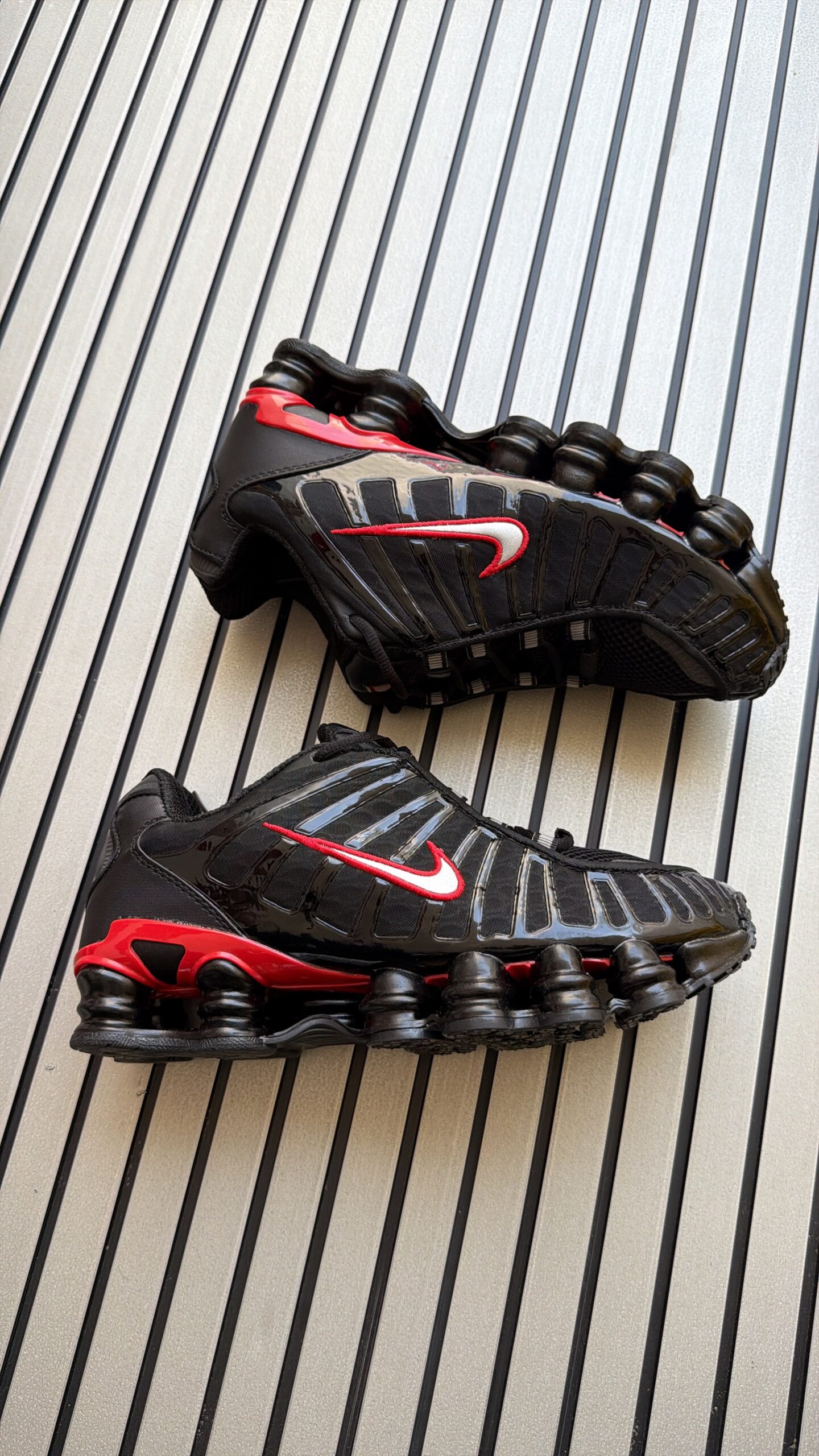 Nike Neymar Jr. x Shox TL Men's Shoes - Image 11