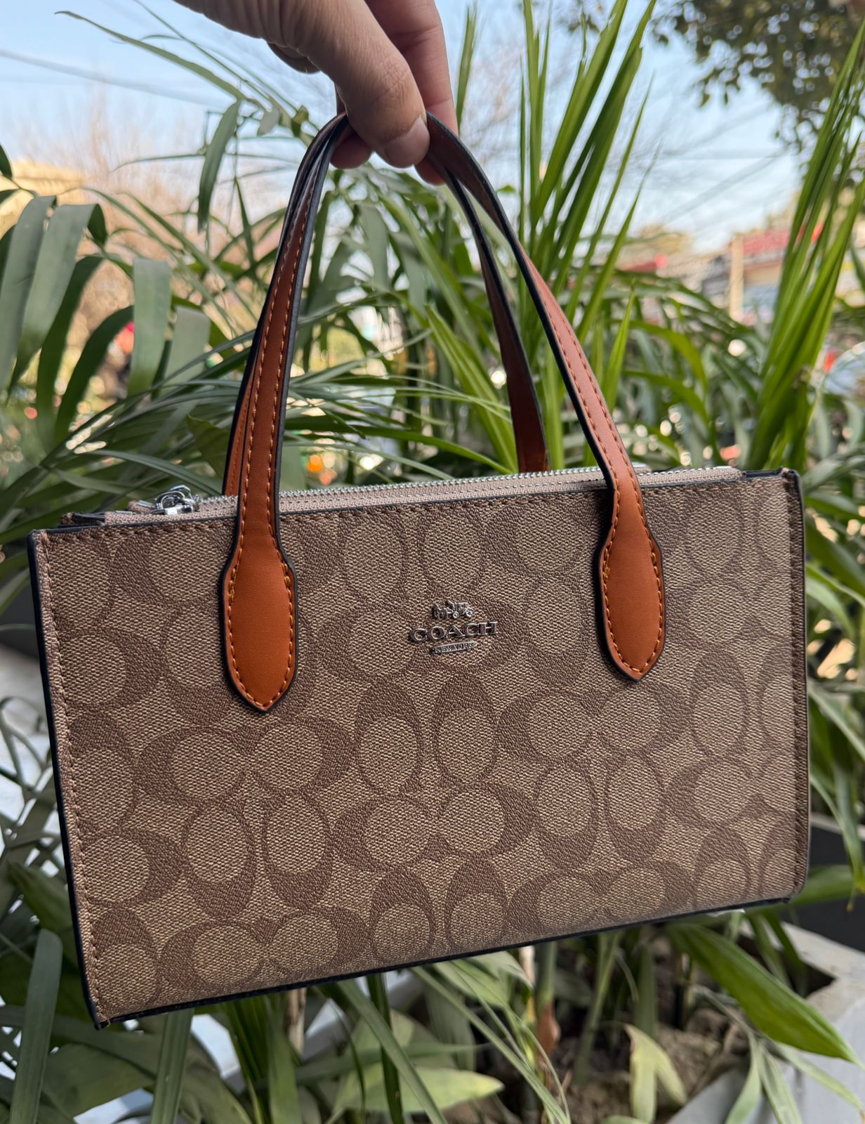 Coach Mini Nina Tote Bag For Women - Image 2
