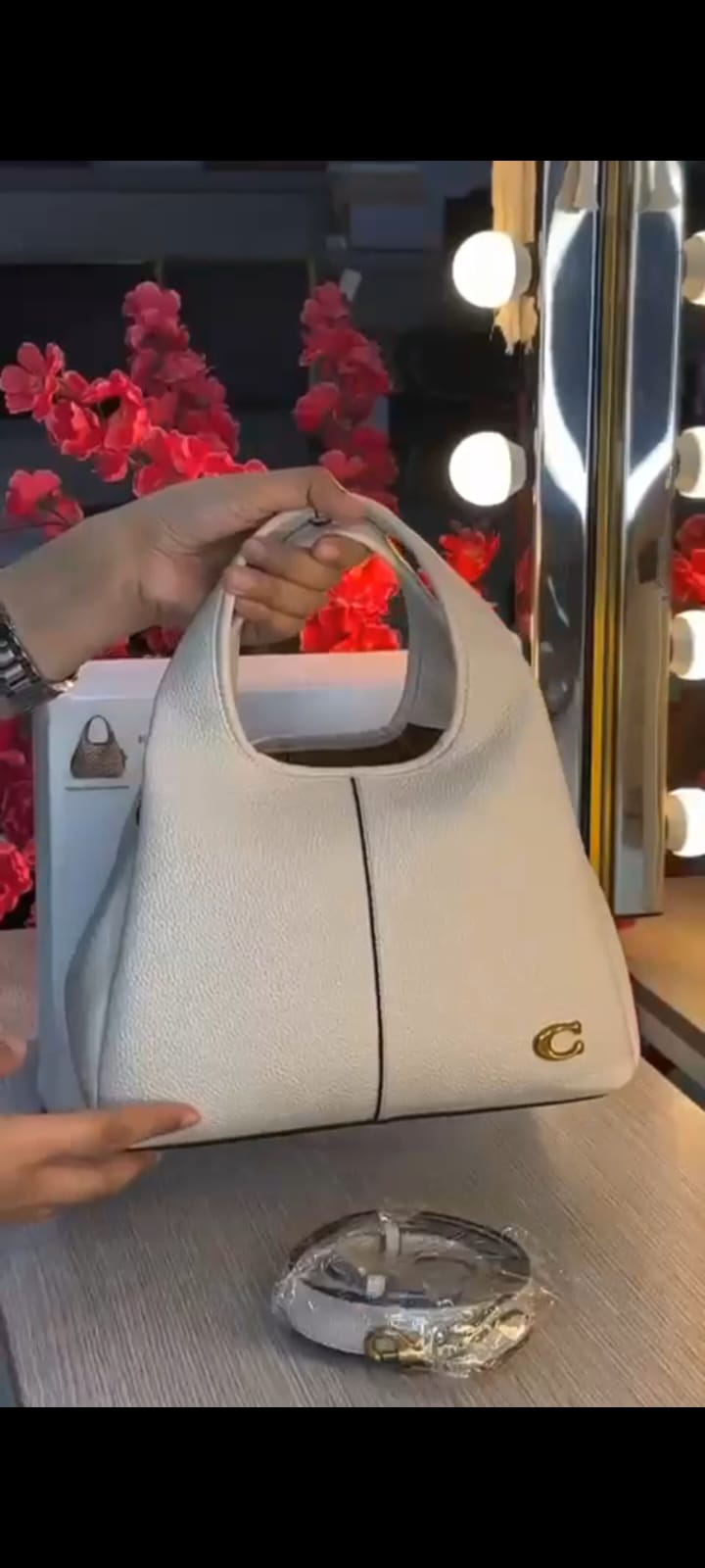 Coach Lana Shoulder Bag - Image 3