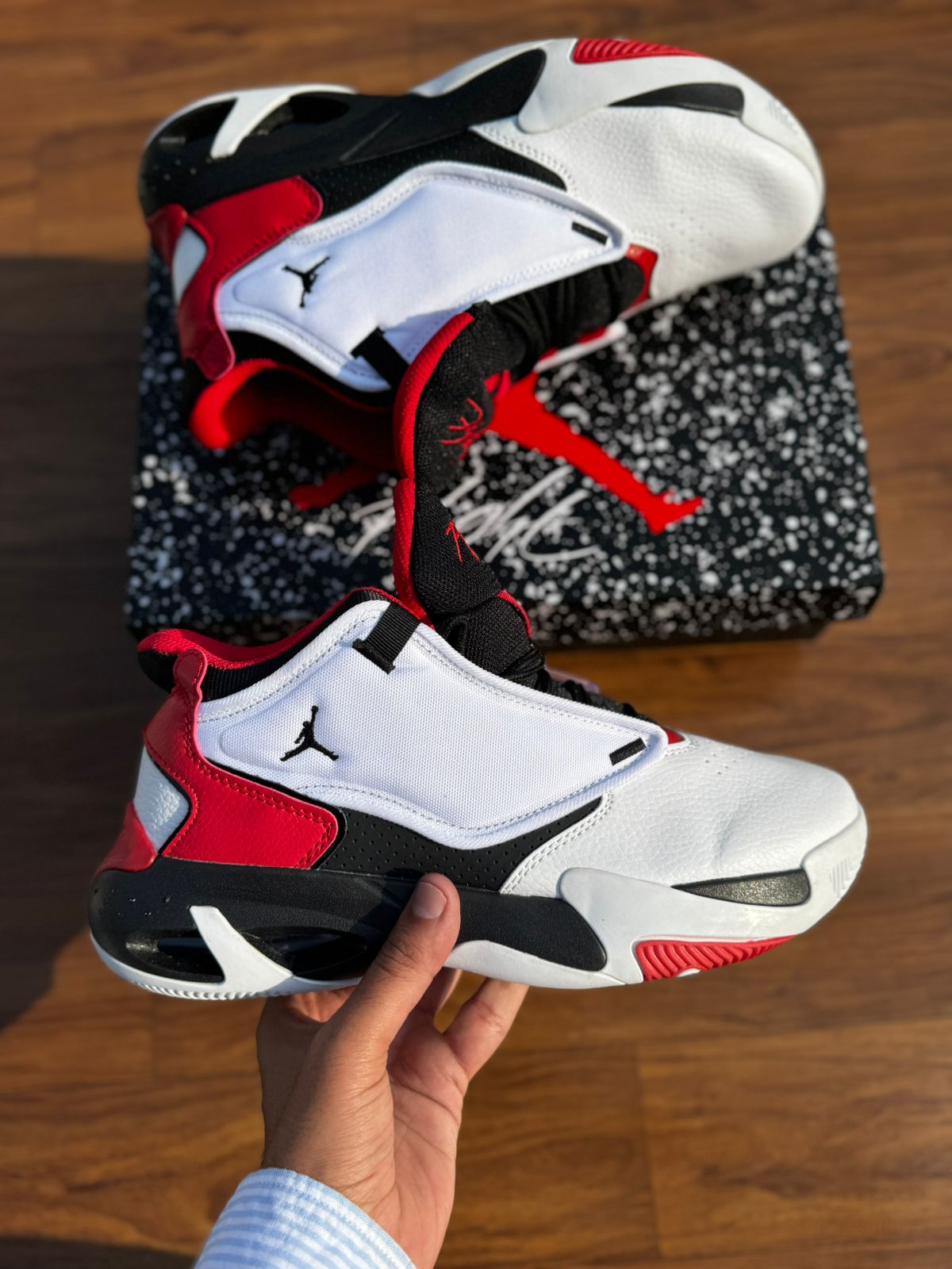 Jordan Max Aura 4
