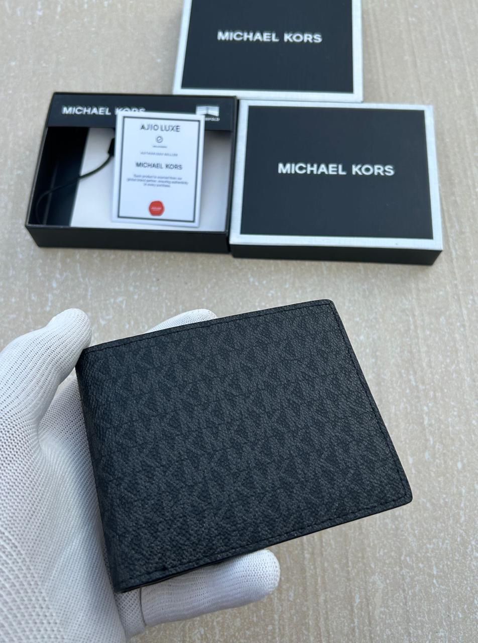 Michael Kors Cooper billfold wallet